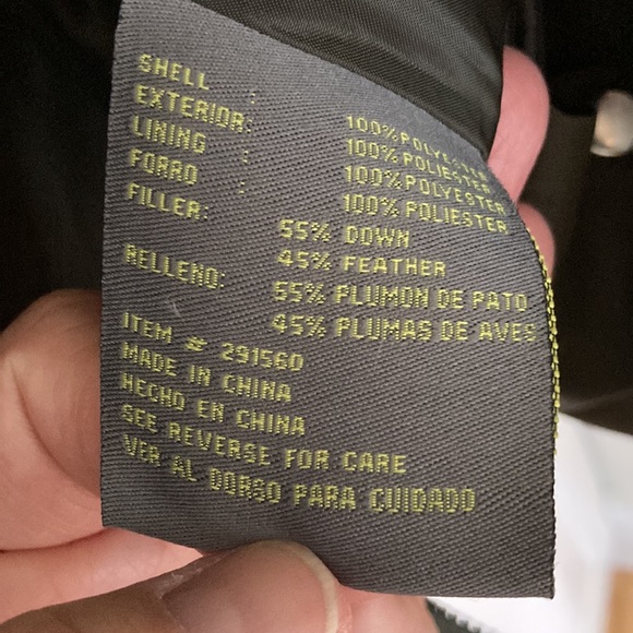 Kenneth Cole Reaction Down Vest - Picture 4 of 4